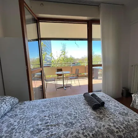 Hotel Bedandbreakfast Eni Torri Lombarde San Donato Bbqueen San Donato Milanese Exterior foto